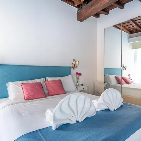 Iflat Antonella House Trevi Terrace Hideaway Pensjonat 4*