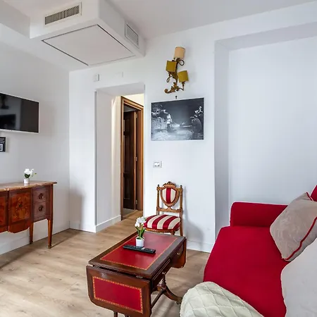 Iflat Antonella House Trevi Terrace Hideaway 4*